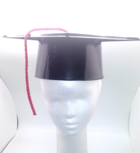 SOMBRERO EGRESADO PLASTICO X1