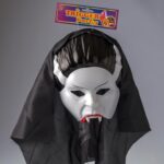 CARETA MUJER VAMPIRO C/TELA X1