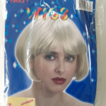 PELUCA LACIA CORTA RUBIA MAGIC X1