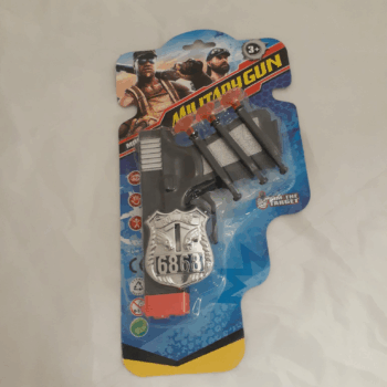 PISTOLA C/FLECHA Y PLACA BLI X1