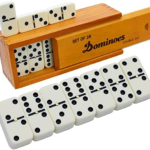 JUEGO DE DOMINO CJA X1